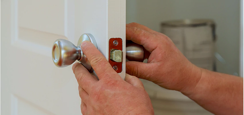 AAA Locksmiths For lock Replacement in Tracy, California